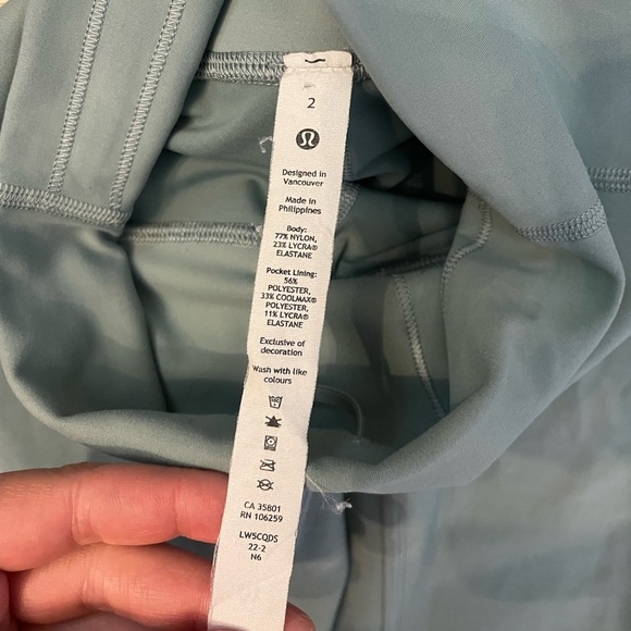 Lululemon Wunder Train High Rise Tight 25” Size 2 - Picture 2 of 6